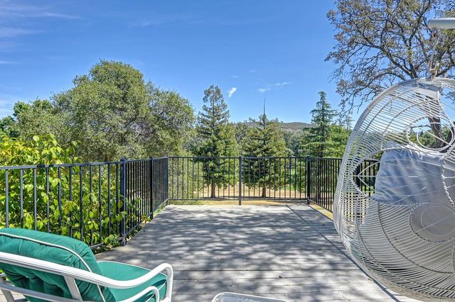 3455 Cambridge Rd, Cameron Park, CA 95682