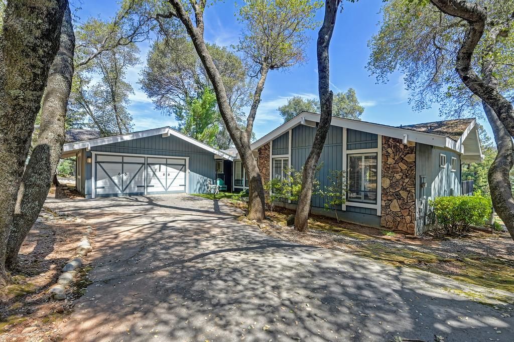 3455 Cambridge Rd, Cameron Park, CA 95682