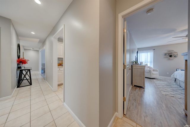 3606 Wayland Drive, Evansville, IN 47725