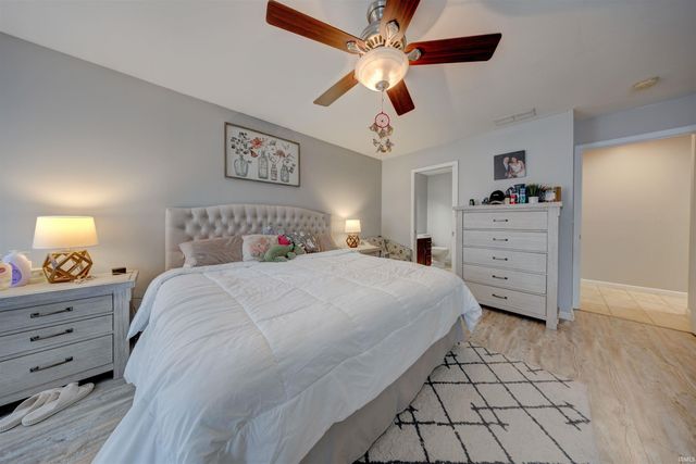 3606 Wayland Drive, Evansville, IN 47725