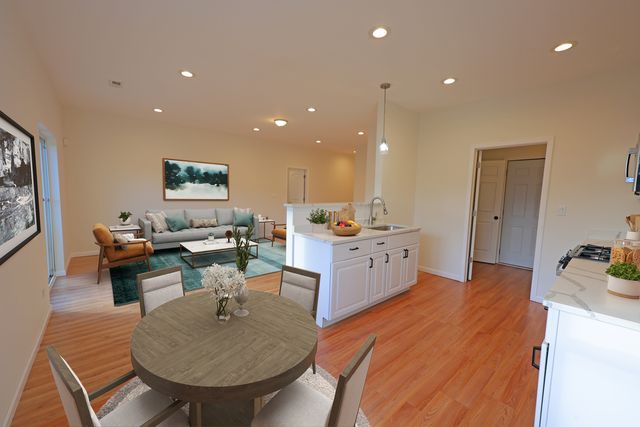 3739 W 139th Street, Robbins, IL 60472