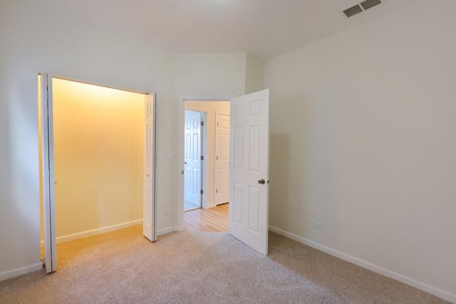 3739 W 139th Street, Robbins, IL 60472