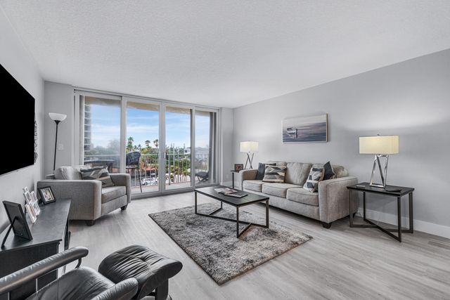 630 Ocean Drive 410, Juno Beach, FL 33408