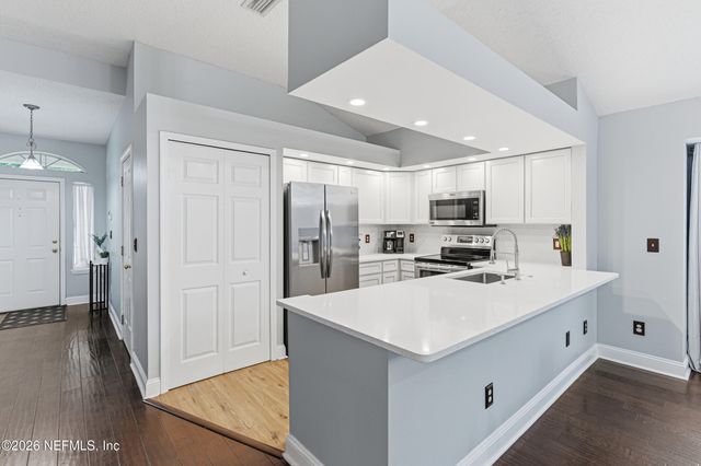 1132 CREEKS RIDGE Road, Jacksonville, FL 32225