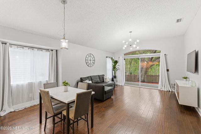 1132 CREEKS RIDGE Road, Jacksonville, FL 32225