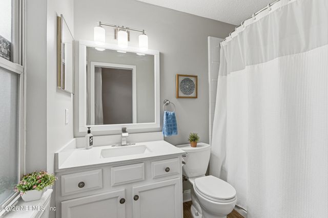 1132 CREEKS RIDGE Road, Jacksonville, FL 32225