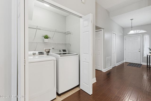 1132 CREEKS RIDGE Road, Jacksonville, FL 32225