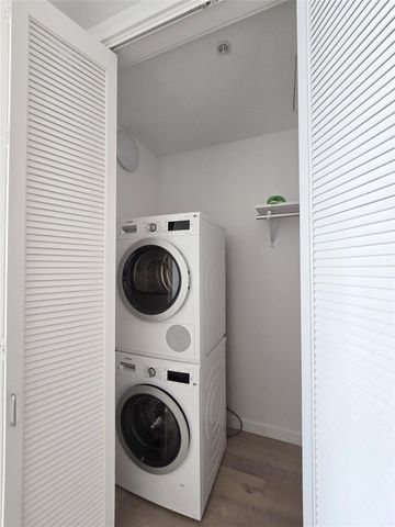 313 W 17th ST 1802, Austin, TX 78701