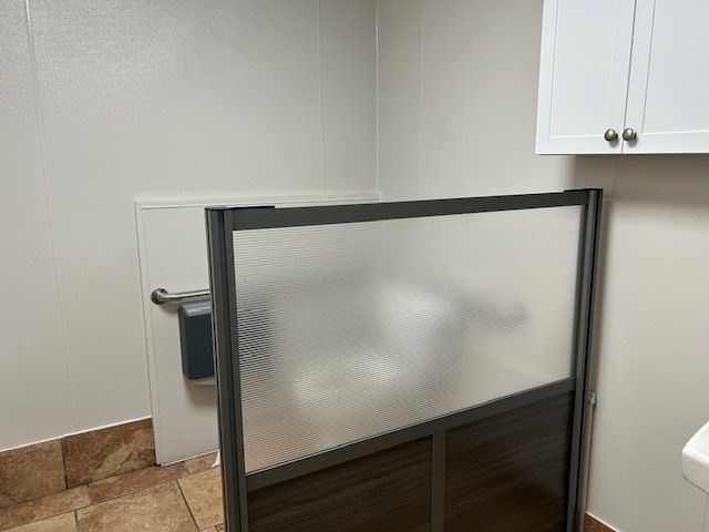 3 Faunce Corner Mall Rd, Dartmouth, MA 02747