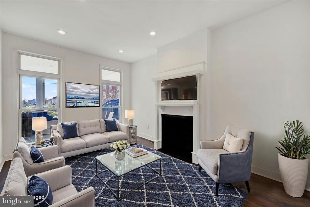 346 E 25TH ST, Baltimore, MD 21218