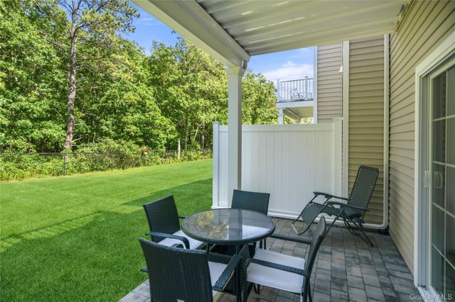 37 Halley Drive 17, Blue Point, NY 11772