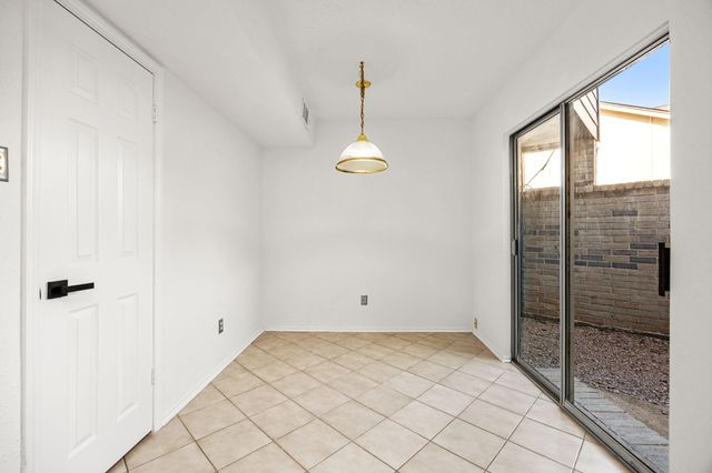 2010 Courtshire Lane, Sugar Land, TX 77478