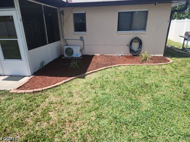2102 SE 8th TER, Cape Coral, FL 33990