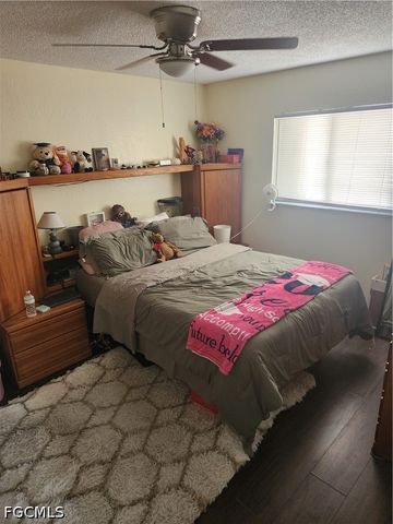 2102 SE 8th TER, Cape Coral, FL 33990