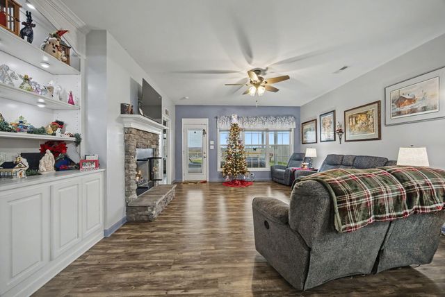 115 Ferguson Lane, Georgetown, KY 40324