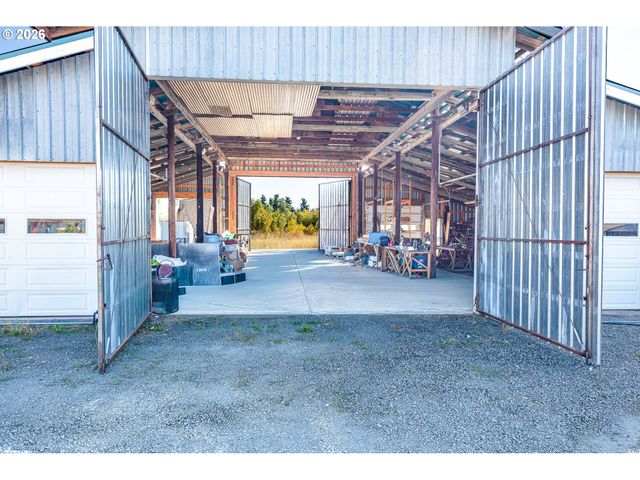 33195 CAMAS SWALE Rd, Creswell, OR 97426