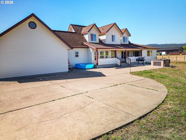 33195 CAMAS SWALE Rd, Creswell, OR 97426