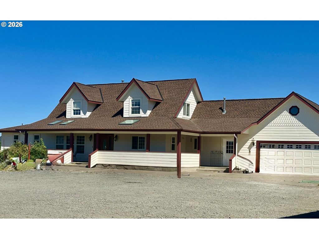 33195 CAMAS SWALE Rd, Creswell, OR 97426