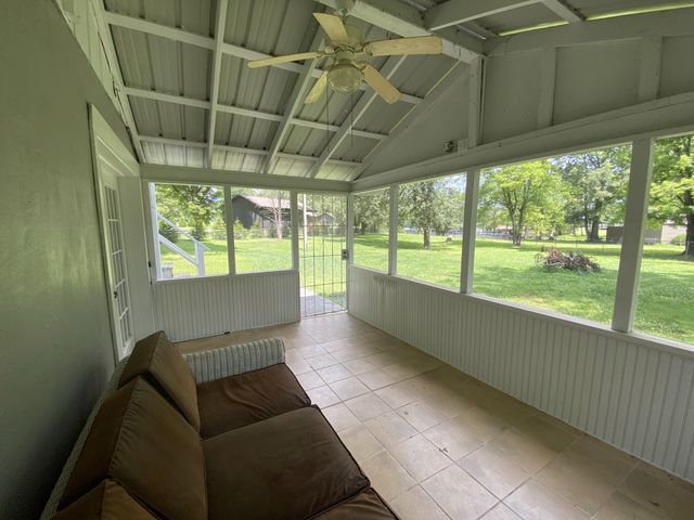 190 Sundown Shores Lane, Decatur, TN 37322