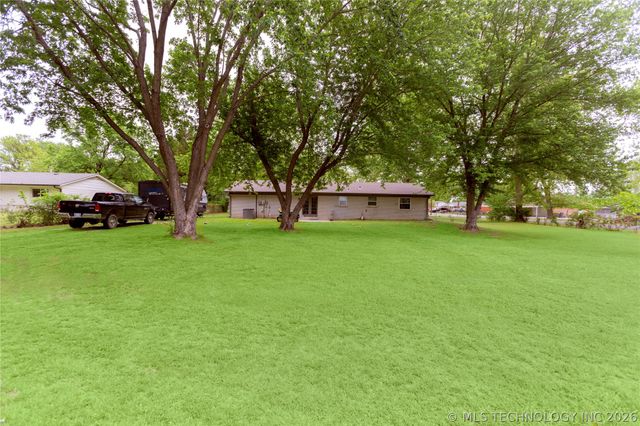 13940 S Dogwood Street, Glenpool, OK 74033