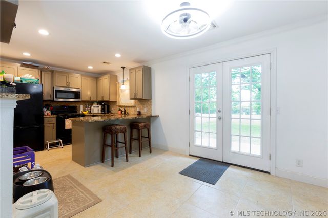 13940 S Dogwood Street, Glenpool, OK 74033