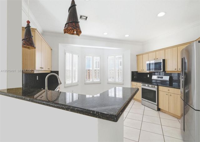 15203 SW 142nd Avenue, Miami, FL 33177