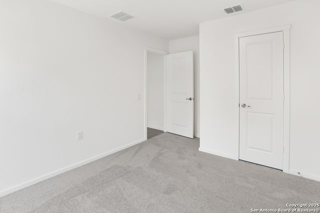 1527 Neria Loop, San Antonio, TX 78224