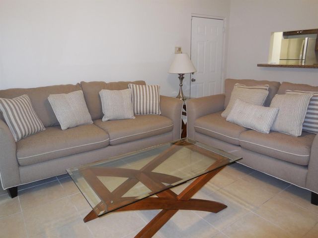 1739 Village Boulevard 206, West Palm Beach, FL 33409