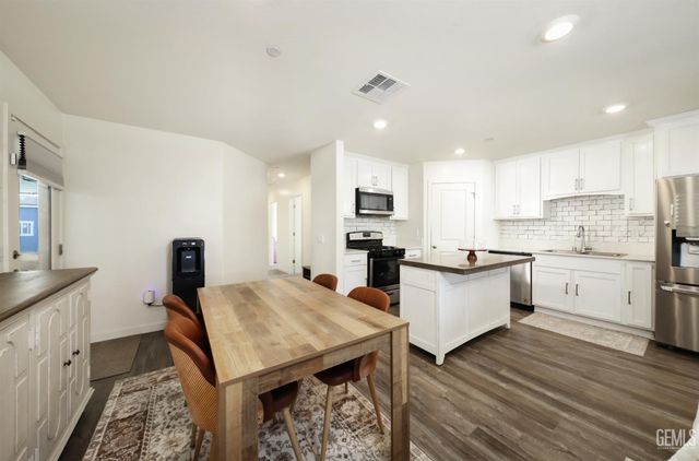 8603 Criterion Drive, Bakersfield, CA 93307