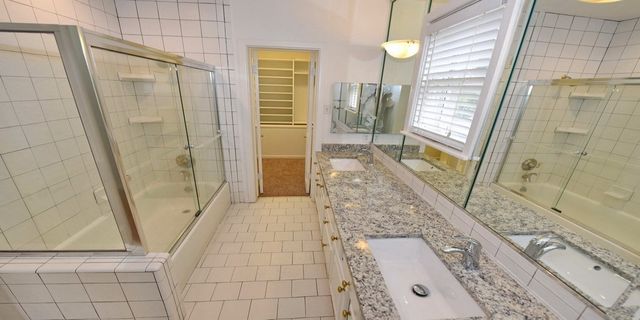 4558 Roland Avenue D, Highland Park, TX 75219