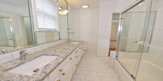 4558 Roland Avenue D, Highland Park, TX 75219