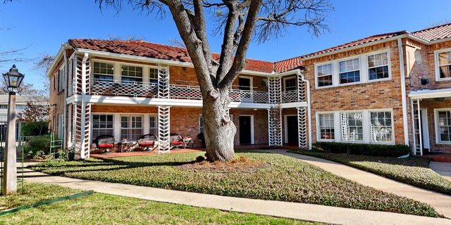 4558 Roland Avenue D, Highland Park, TX 75219