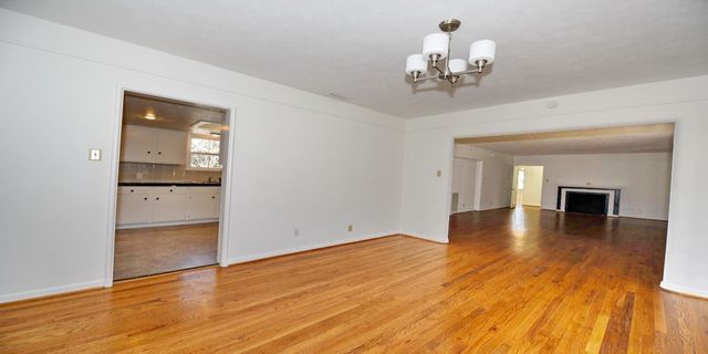 4558 Roland Avenue D, Highland Park, TX 75219