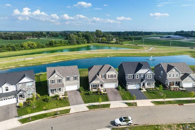 399 Royal Fern Lane, Lewis Center, OH 43035