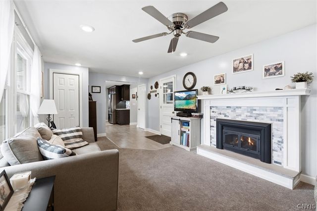 4926 Driftwood Drive, Salina, NY 13088