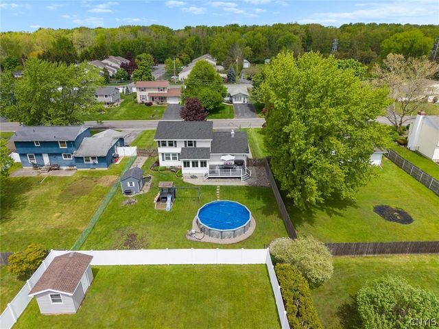 4926 Driftwood Drive, Salina, NY 13088