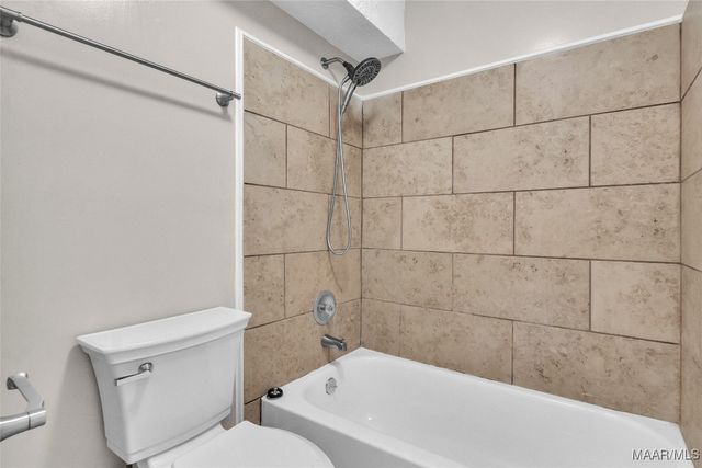 2208 Briar Gate Drive, Montgomery, AL 36116