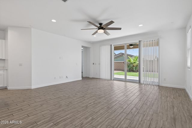 19933 W TURNEY Avenue, Litchfield Park, AZ 85340