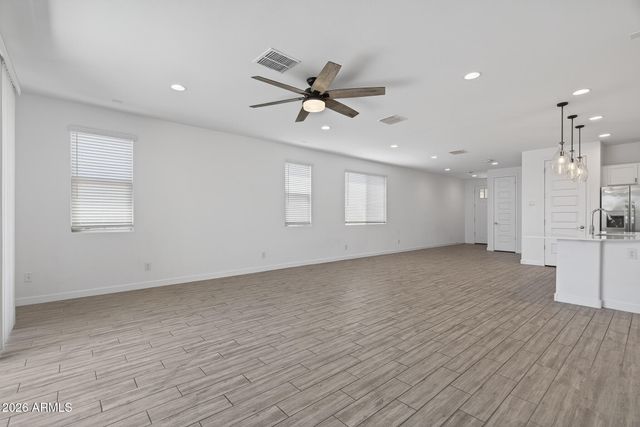 19933 W TURNEY Avenue, Litchfield Park, AZ 85340
