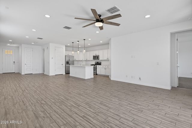 19933 W TURNEY Avenue, Litchfield Park, AZ 85340