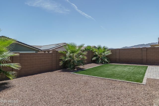 19933 W TURNEY Avenue, Litchfield Park, AZ 85340