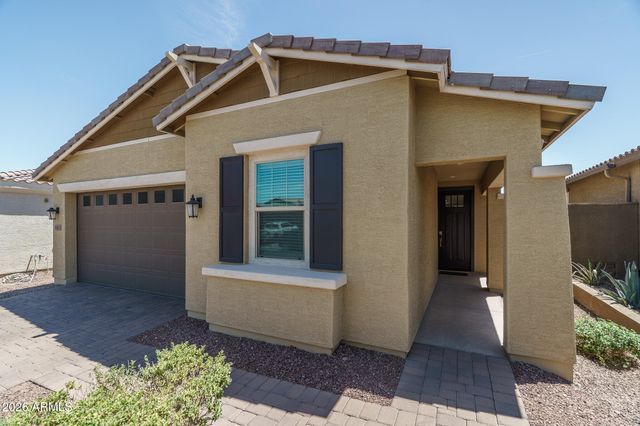 19933 W TURNEY Avenue, Litchfield Park, AZ 85340