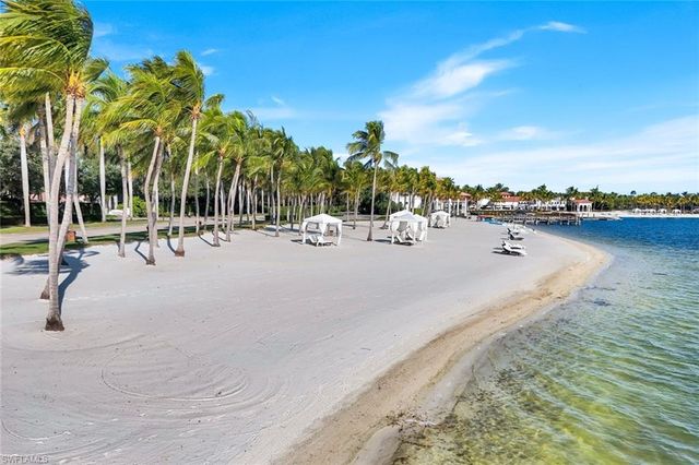 18571 Verona Lago DR, Miromar Lakes, FL 33913