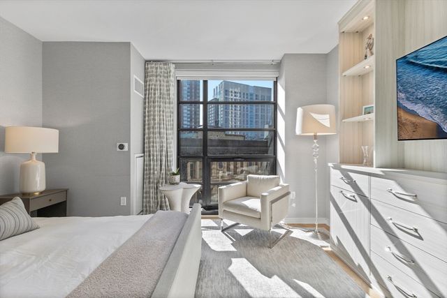 580 Washington St. 1002, Boston, MA 02111