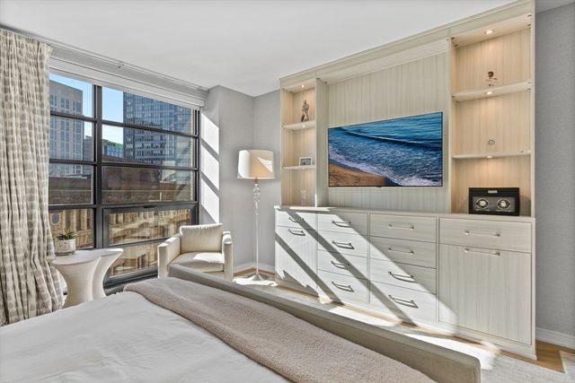 580 Washington St. 1002, Boston, MA 02111