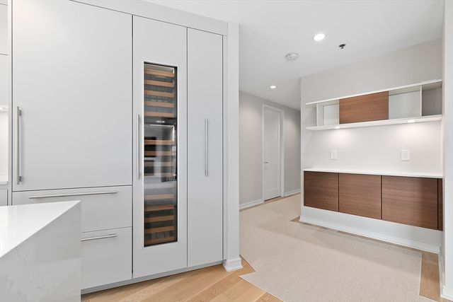 580 Washington St. 1002, Boston, MA 02111