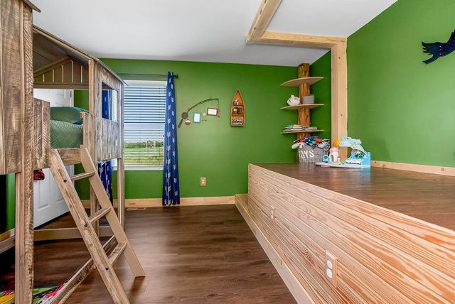 57 Willow Lane, Linn Valley, KS 66040