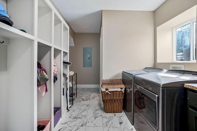 57 Willow Lane, Linn Valley, KS 66040