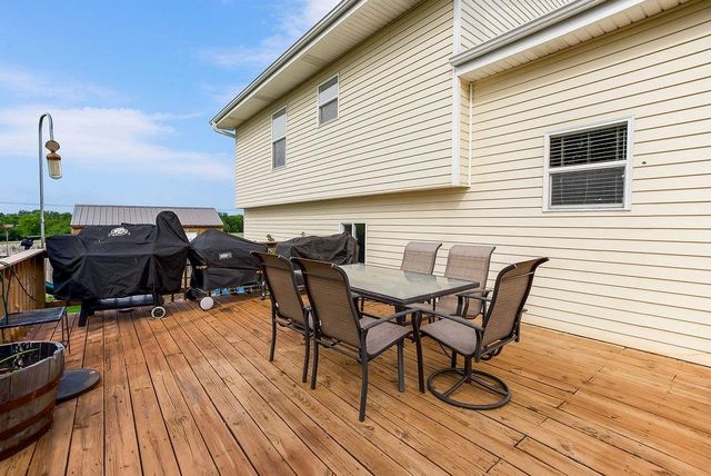 57 Willow Lane, Linn Valley, KS 66040