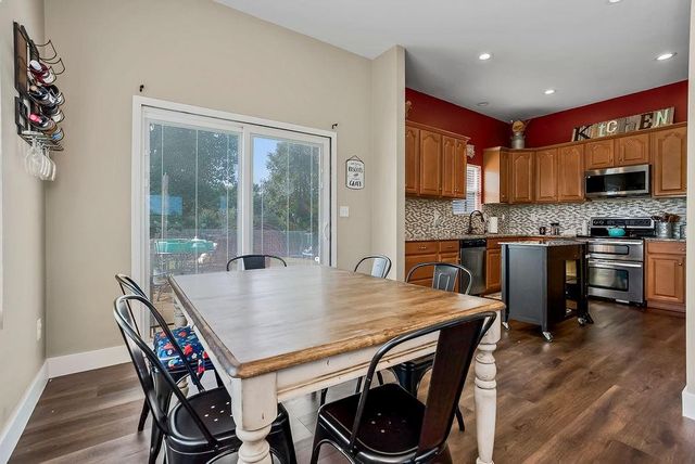 57 Willow Lane, Linn Valley, KS 66040